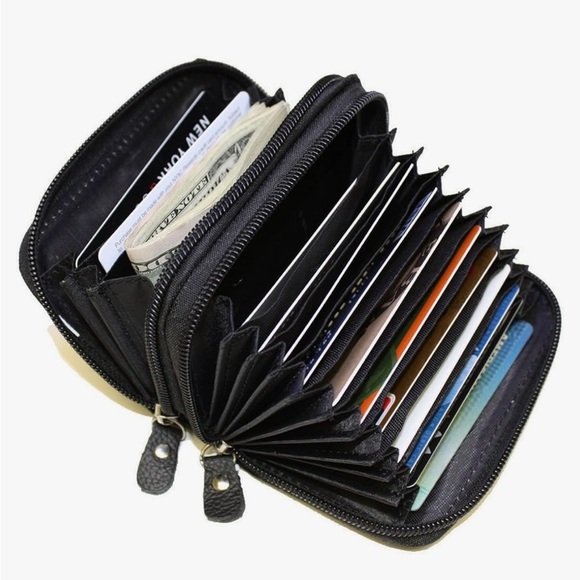 Leather Wallet Indexer Safe Keeper Lock Identity Shield RFID Black White NWT - Picture 3 of 7